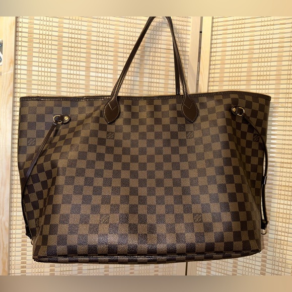 Louis Vuitton Handbags - 💎Authentic 💎 Neverfull GM Damier Ebene 🤎🤎